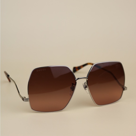 Gucci Oversized Sunglasses